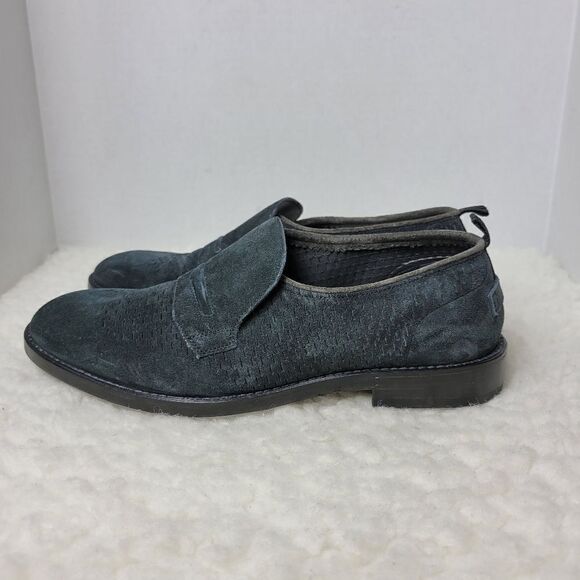 Barracuda Men\'s Size 7 Slip On  Blue  Peforaded Suede Penny Loafer Casual Shoes main image 10